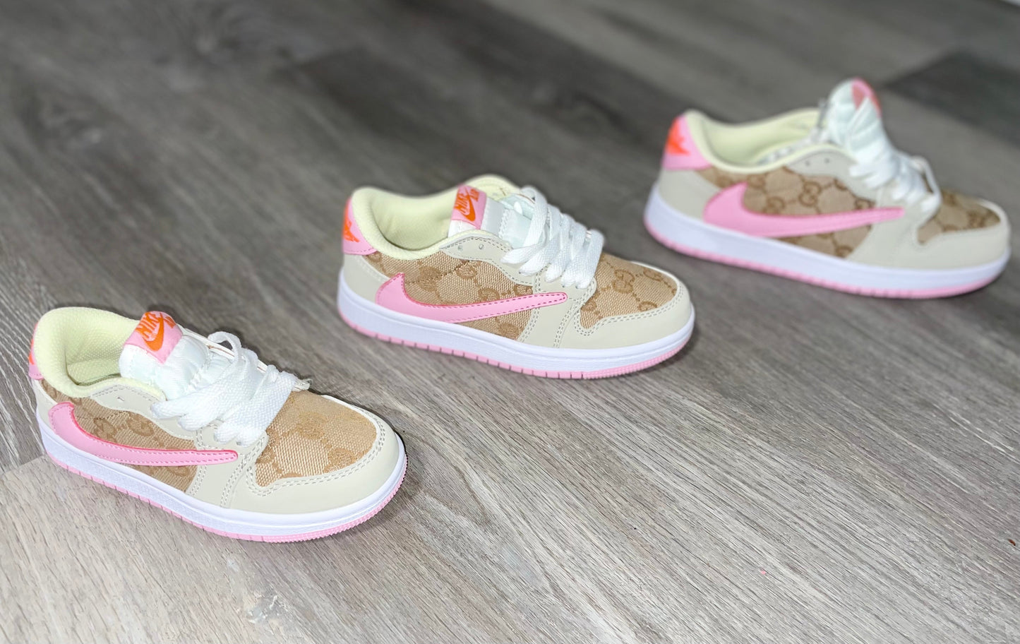 TS X GG AJ1s