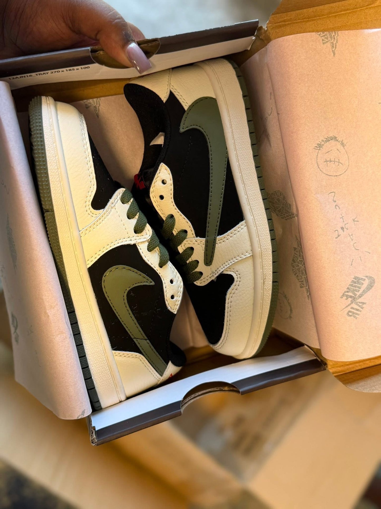 Mommy Ts Aj1s