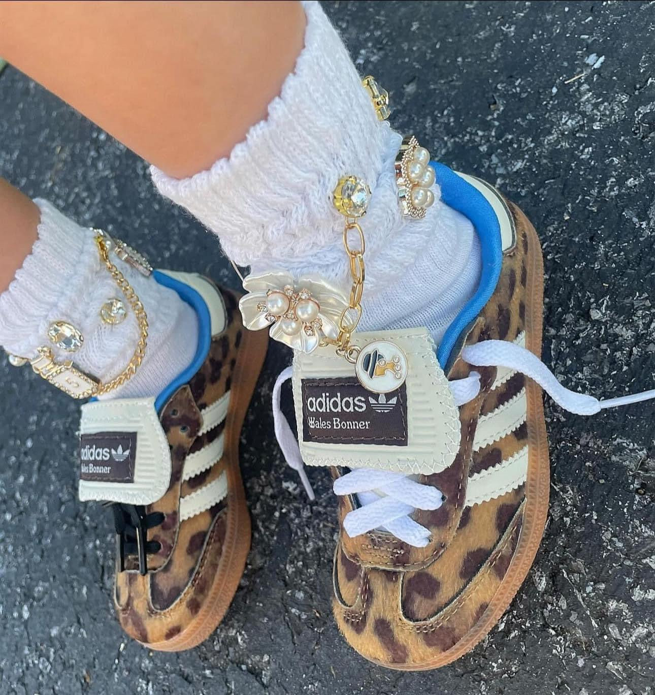 Cheetah Girl Sambas