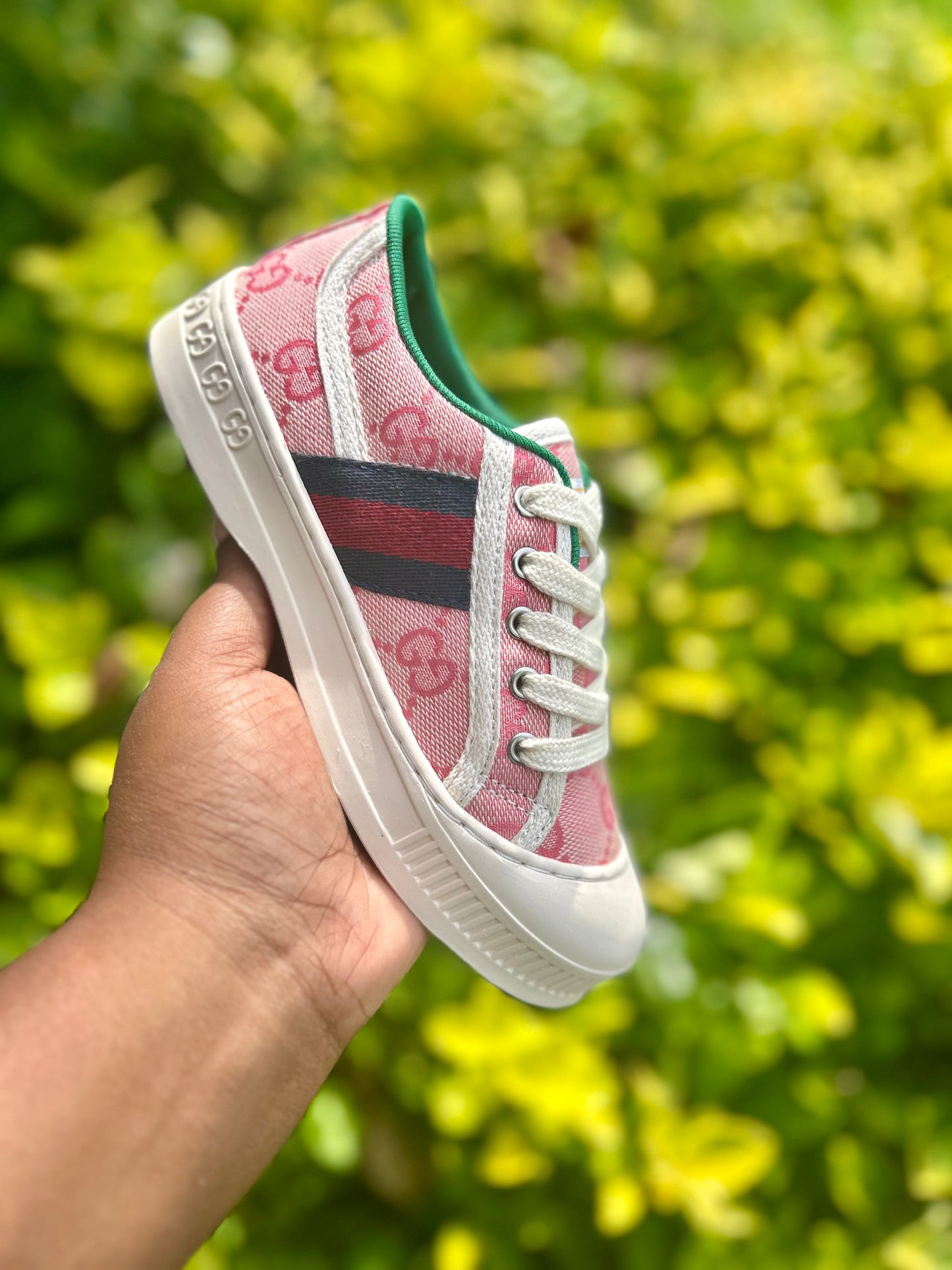 Signature pink “GG” Sneaker