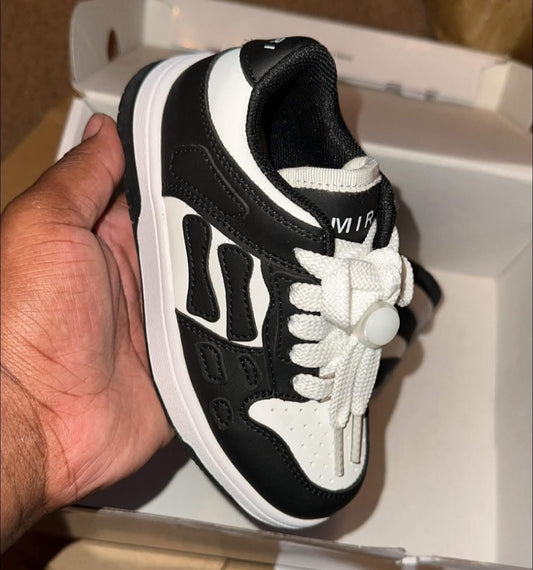 Miri Sneakers