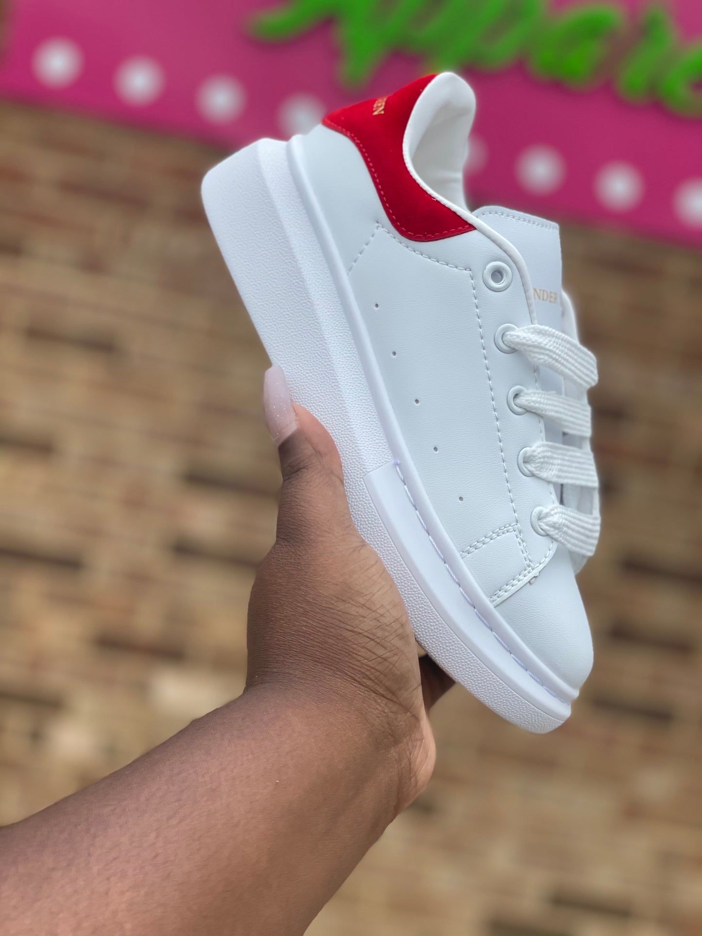 “Queen” Chunky sneaker