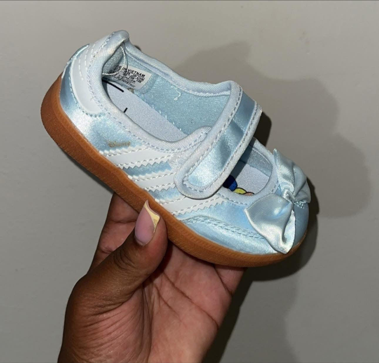 Mary Jane’s soft blue