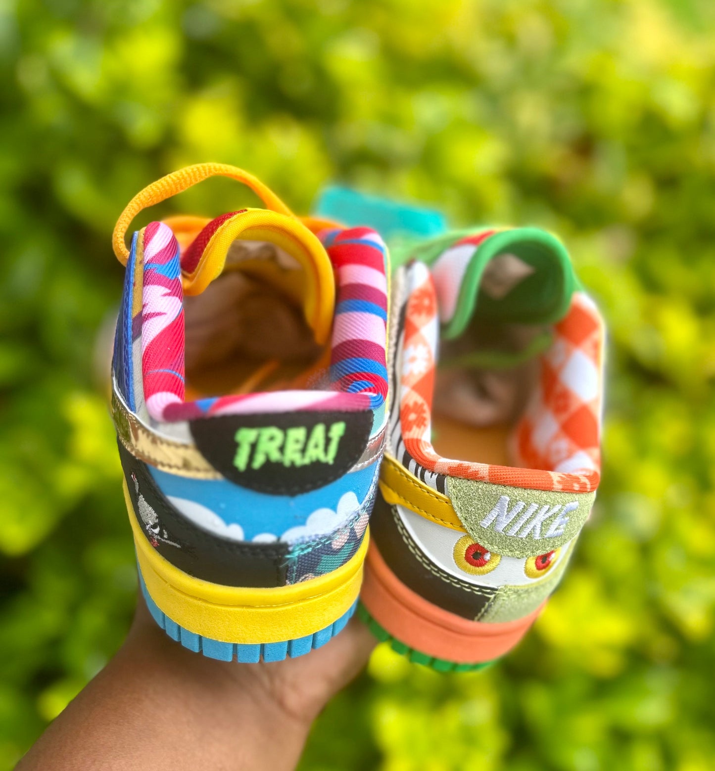 Spooky “Treat” Dunks